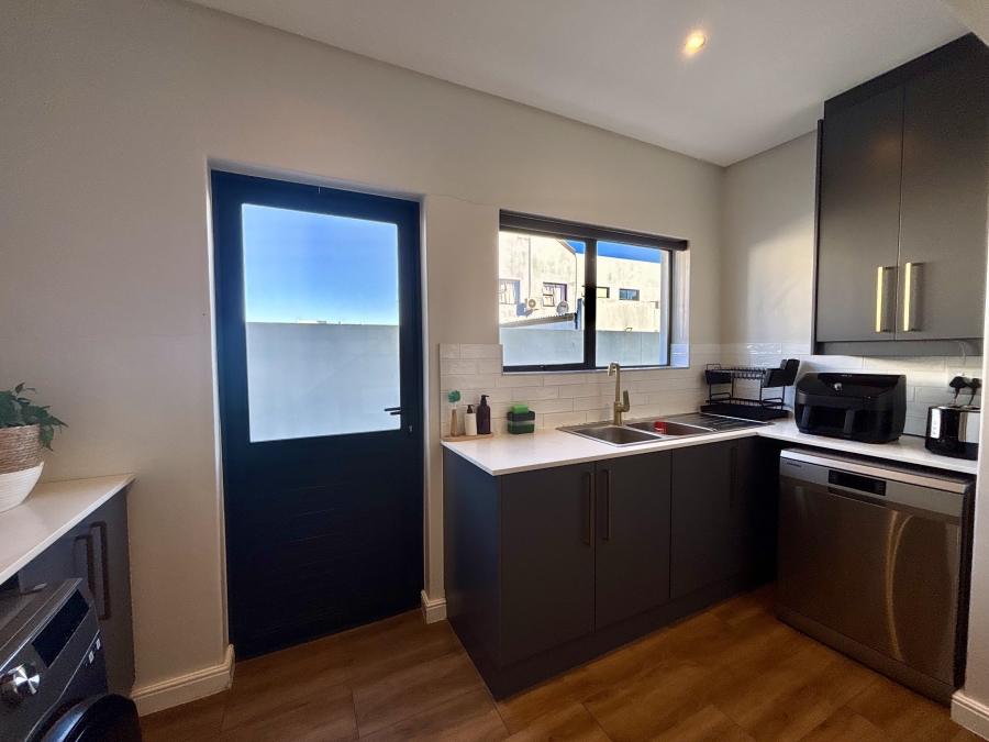 4 Bedroom Property for Sale in Sandown Western Cape